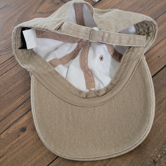Beige Cap "Ocean State" - Picture 2 of 3